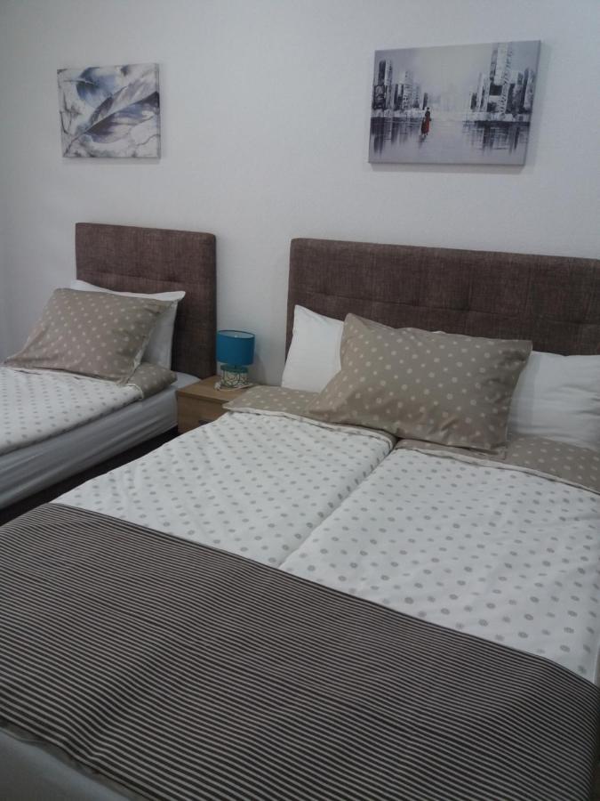 Apartments Karic Aerodrom Tuzla Dubrave Gornje Екстериор снимка