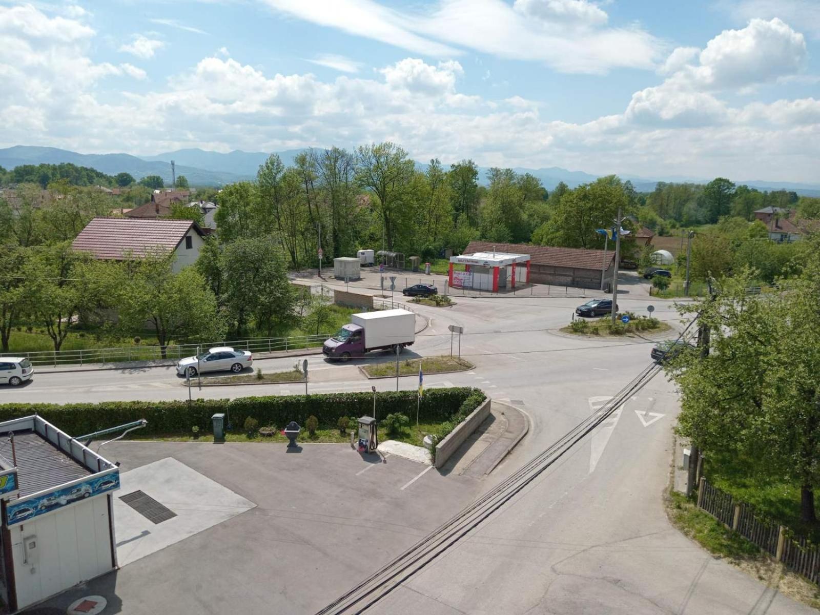 Apartments Karic Aerodrom Tuzla Dubrave Gornje Екстериор снимка